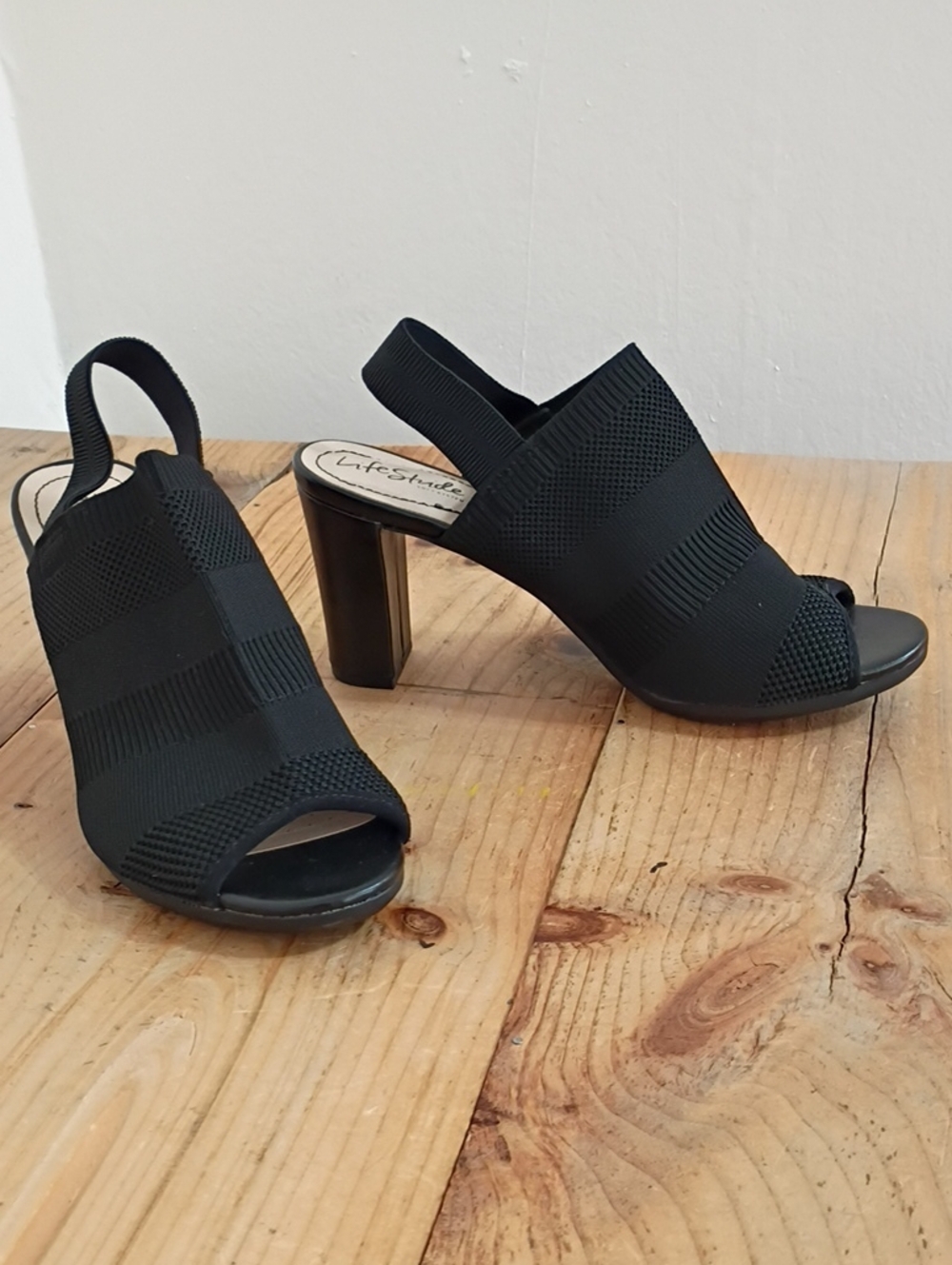 Life Stride Soft System Black Afton Peep Toe Knit Sandals Size 8.5 NEW
